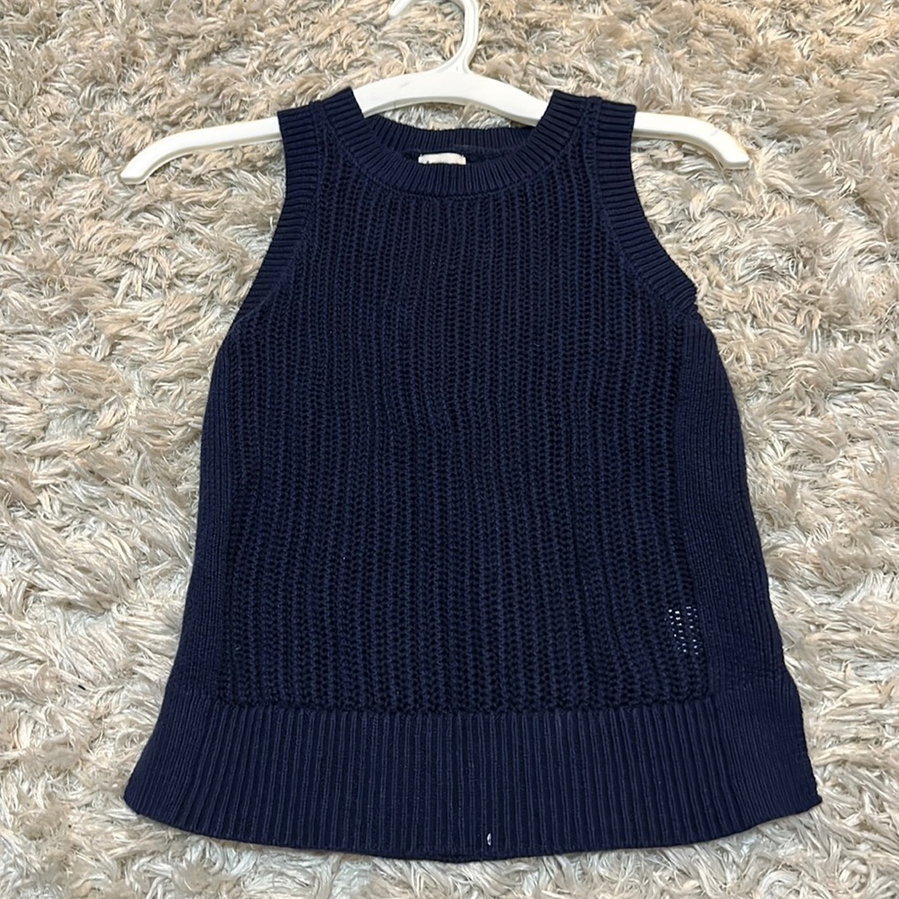 sweater vest
